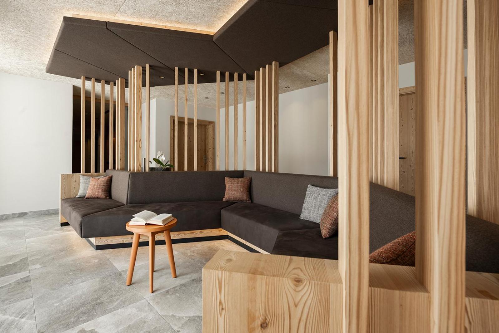 Hotel Alpenrose Dolomites ลาวาลเล ภายนอก รูปภาพ